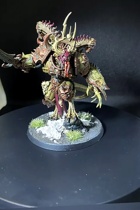 Hero Grade painting: Death Guard Lord